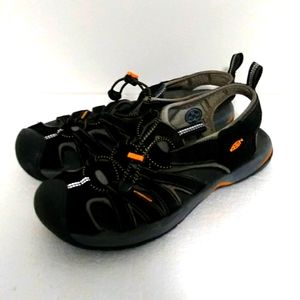 KEEN Newport H2 Waterproof Sandals, Size 9.5